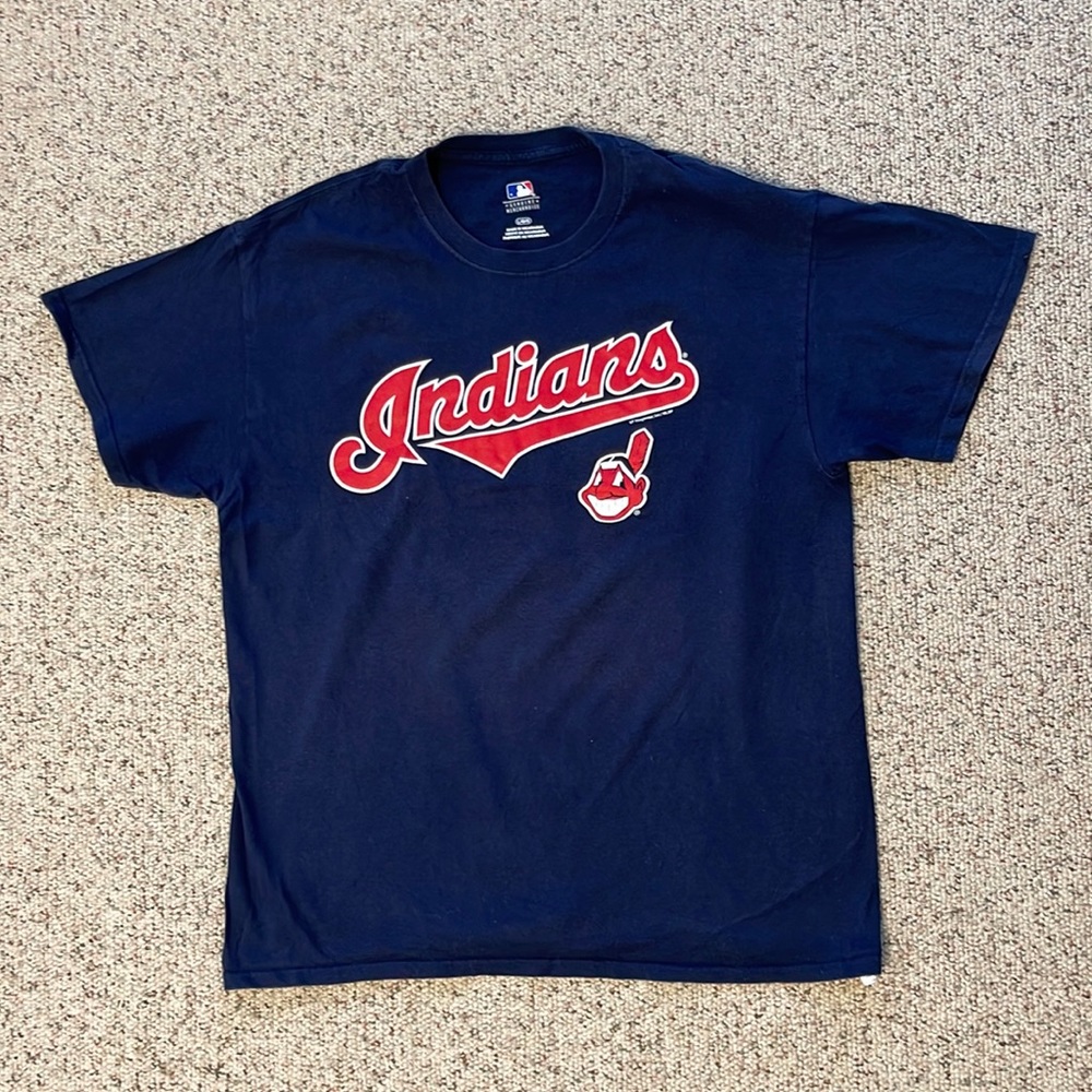 Cleveland Indians T-shirt. Men’s large
